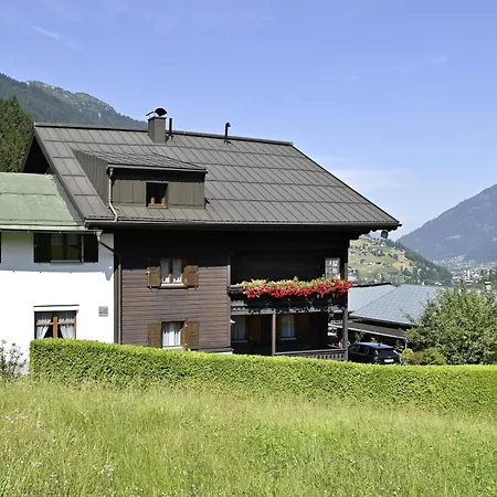 Apartment Haus Tschambräu *